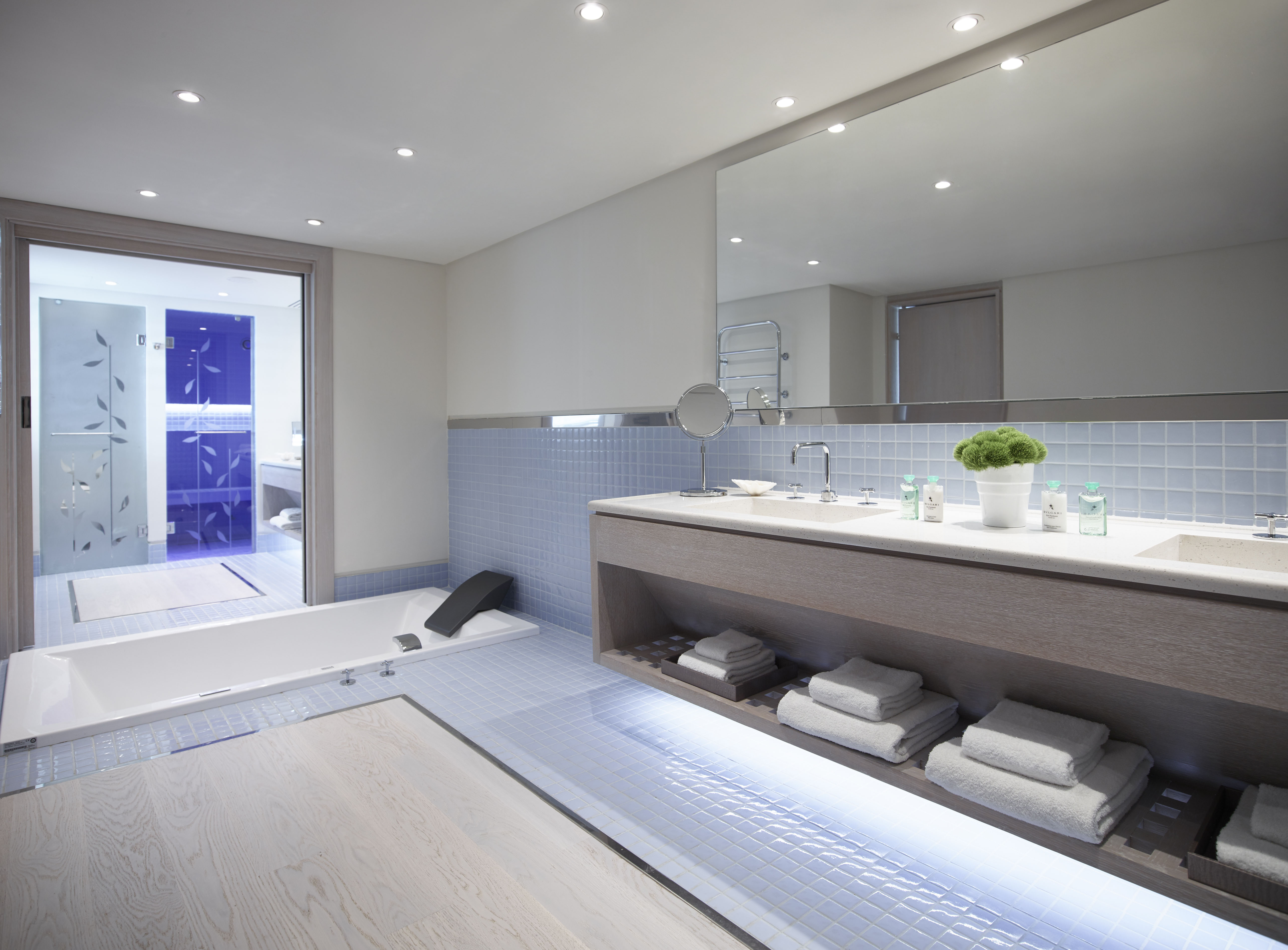 Presidential Bungalows Suite 5