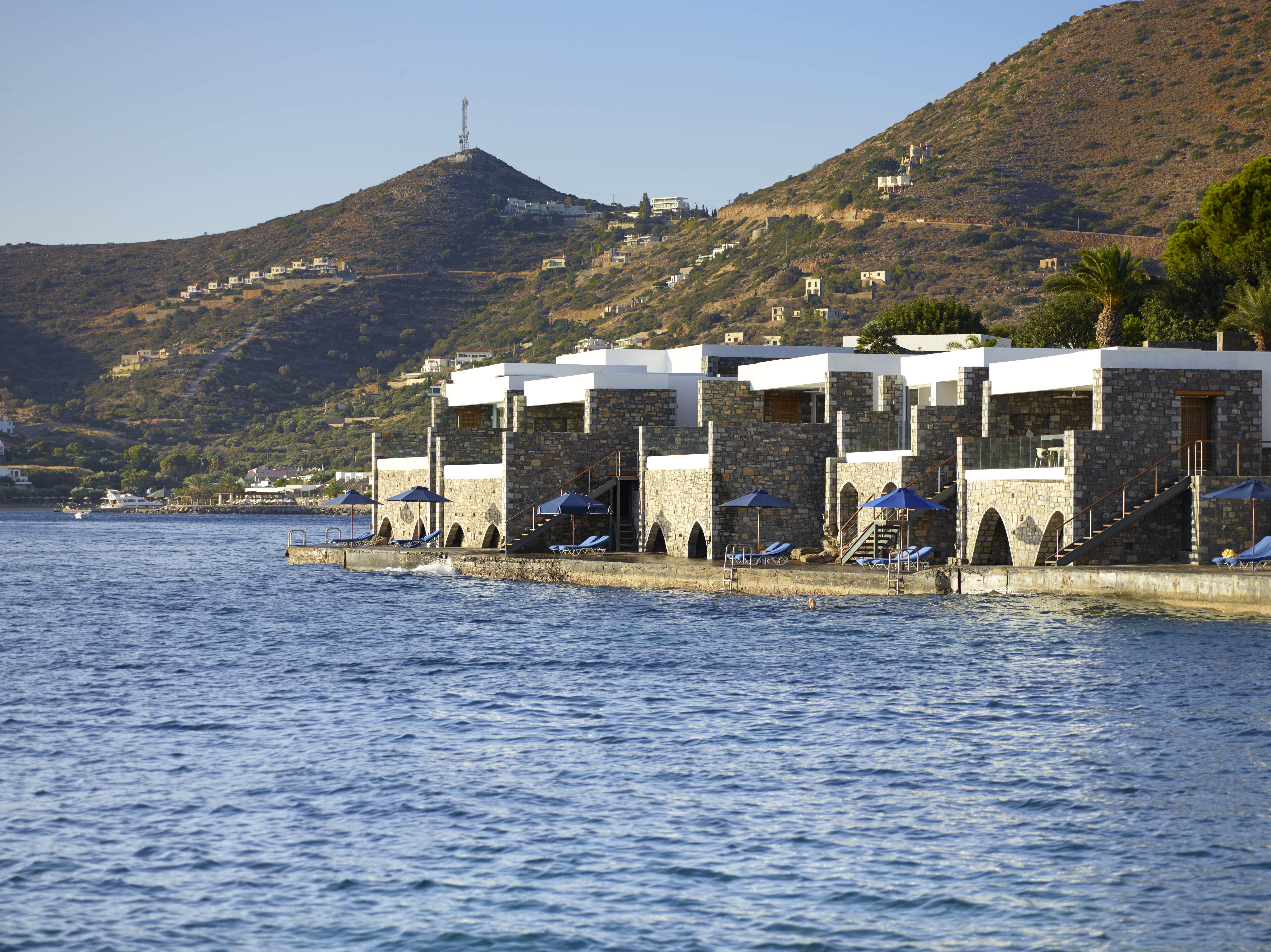 Premium Junior Suites Waterfront