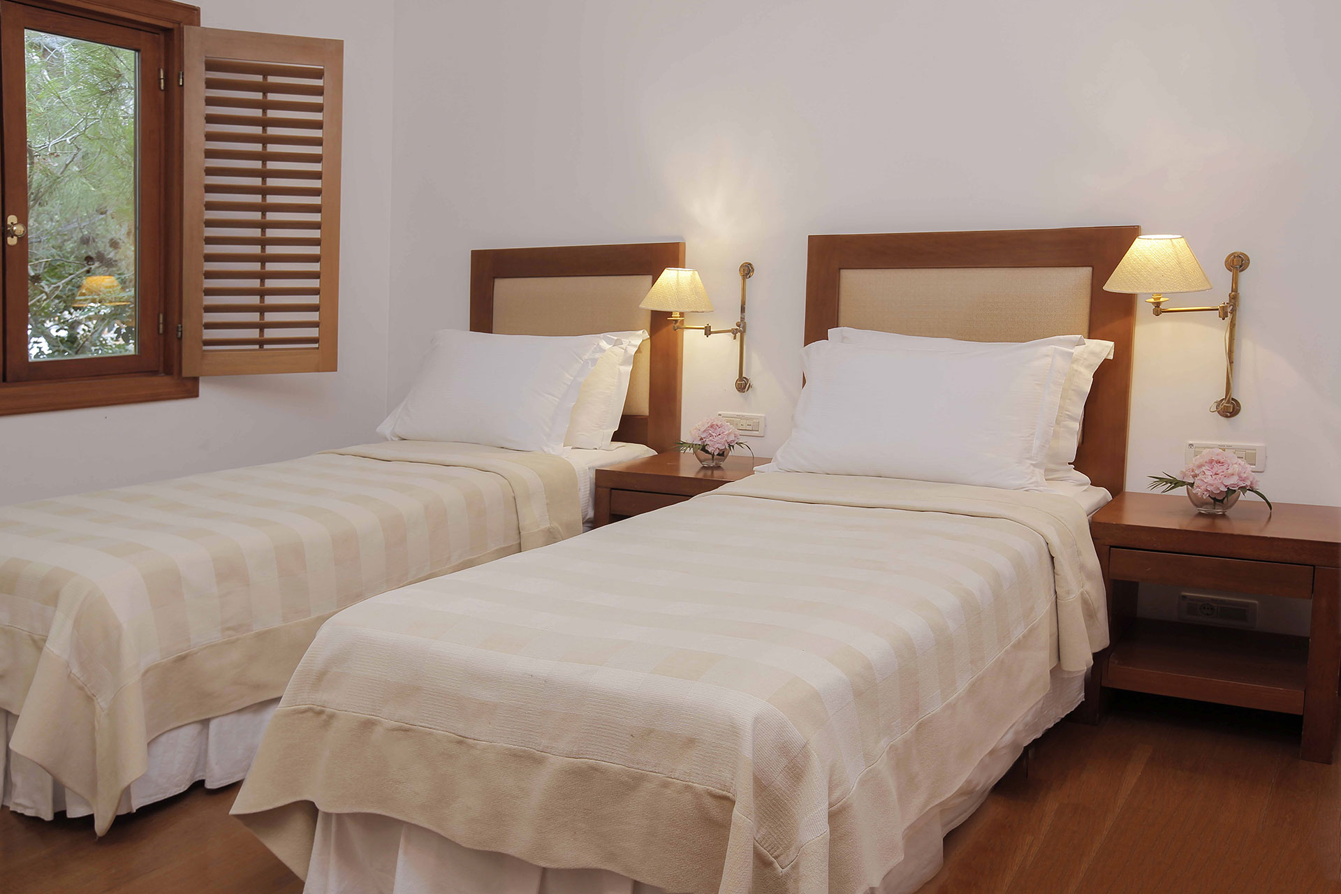 Elounda Beach Family Villas With Private Heated Pool 6